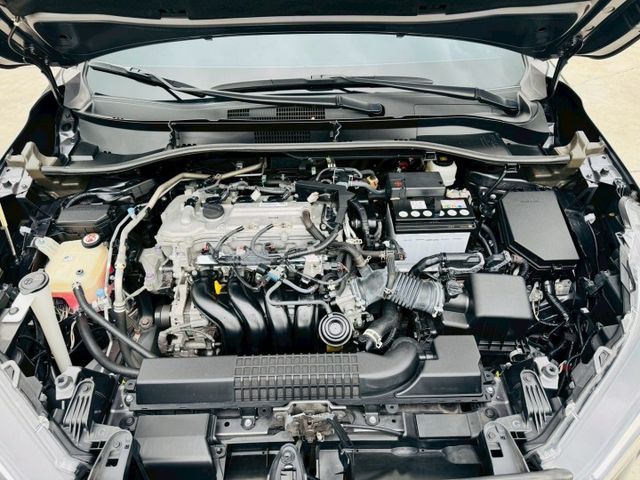 全車原版件、 I-KEY 、定速 、光感應頭燈 、 ACC主動跟車系統、 AEB自動緊急煞車系統、 車道維持輔助系統  第20張相片