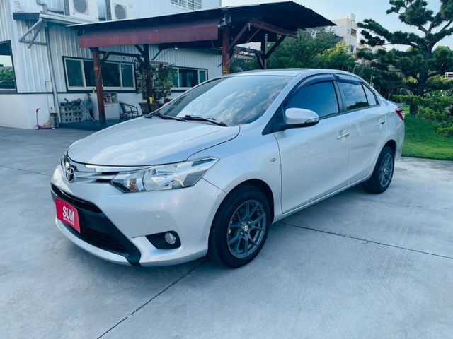 在地車！全車原版件！僅跑１０萬公里！里程保證！  第1張相片