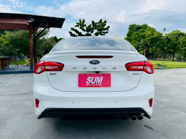 ST-Line Lommel X 新車保固中 在地一手車 全車原版件   ACC主動跟車系統  AEB自動緊急煞車系統  第17張相片
