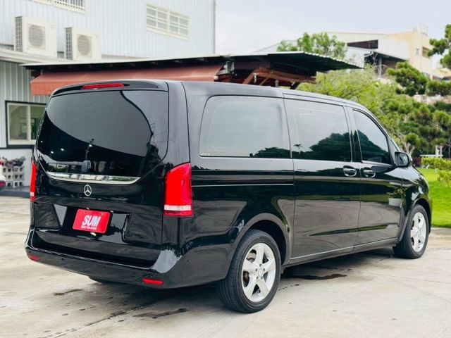 V250D、自用一手車、全車原版件、八人座、定速巡航、電動尾門、電動側滑門 、ISOFIT  第18張相片