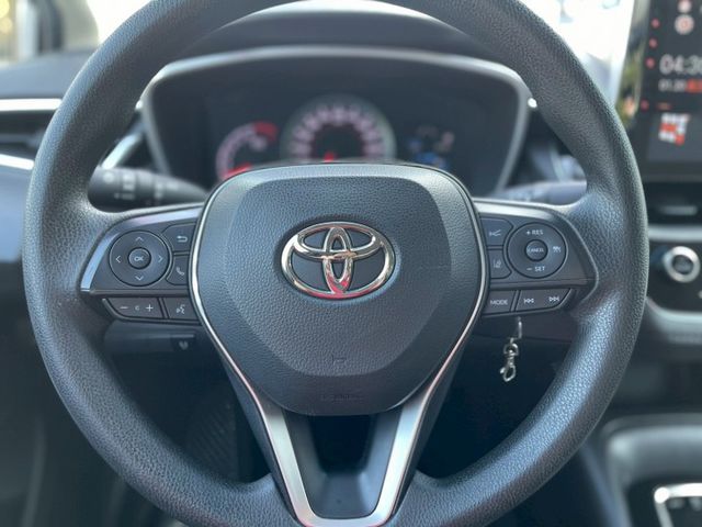 國民神車 全車原版件  方向盤快控鍵 定速 光感應頭燈  ACC 車道偏離警示系統  AEB自動緊急煞車系 ISOFIX  第7張相片