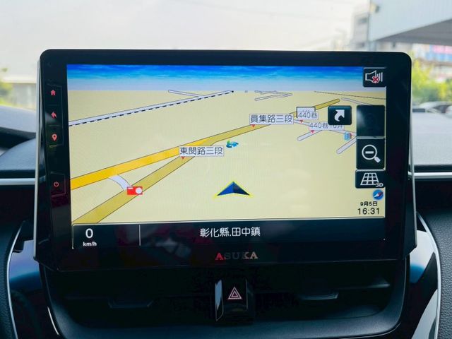 國民神車 全車原版件  方向盤快控鍵 定速 光感應頭燈  ACC 車道偏離警示系統  AEB自動緊急煞車系 ISOFIX  第8張相片