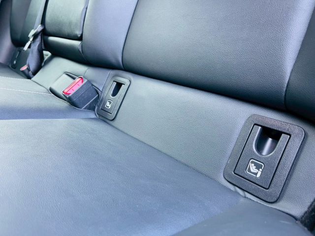 國民神車 全車原版件  方向盤快控鍵 定速 光感應頭燈  ACC 車道偏離警示系統  AEB自動緊急煞車系 ISOFIX  第12張相片