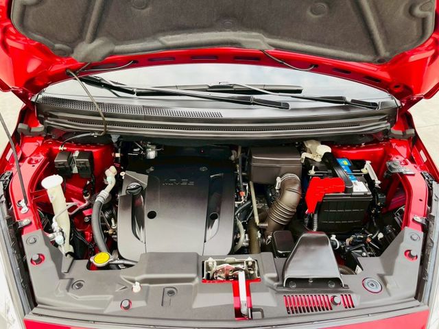 全原廠保養、全車原版件、僅跑3萬公里、定速、音響快控、環景系統、安卓機、電尾門、恆溫空調、電子後視鏡  第18張相片