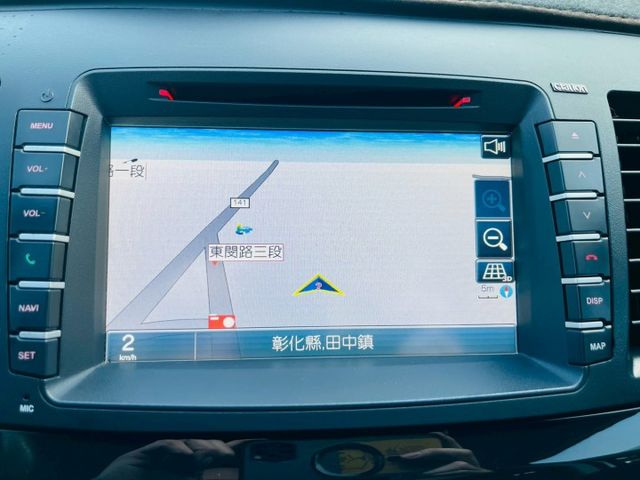 日本原裝進口、HID轉向頭燈、大燈自動清洗、7安氣囊、換檔撥片、  第12張相片