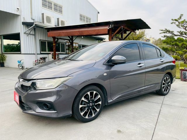 小改款、全車原版件、vti-s、換檔撥片、安卓機、6安氣囊、日行燈、巡跡防滑  第1張相片