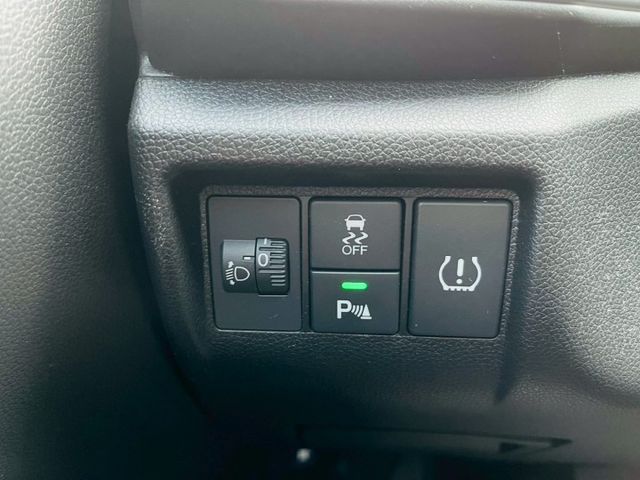 小改款、全車原版件、vti-s、換檔撥片、安卓機、6安氣囊、日行燈、巡跡防滑  第12張相片