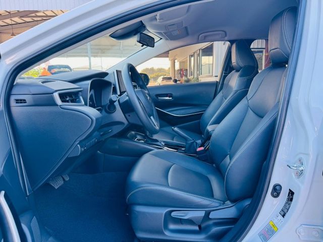 全車原版件！油電、僅跑8000公里、新車保固中!  第2張相片