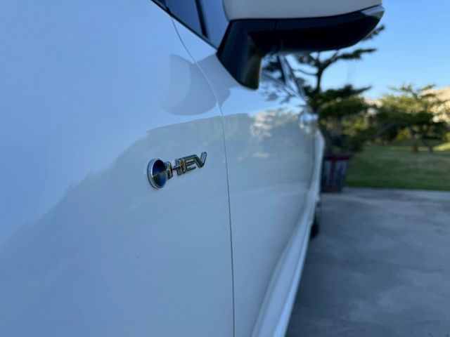 全車原版件！油電、僅跑8000公里、新車保固中!  第3張相片