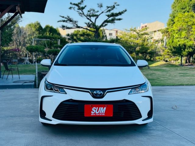 全車原版件！油電、僅跑8000公里、新車保固中!  第5張相片