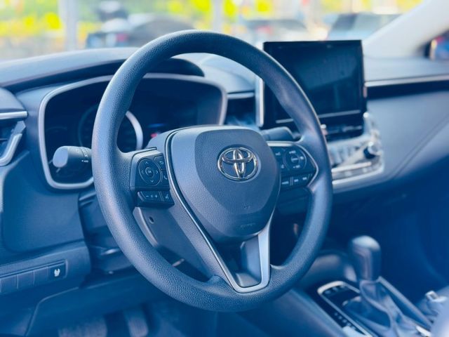 全車原版件！油電、僅跑8000公里、新車保固中!  第6張相片