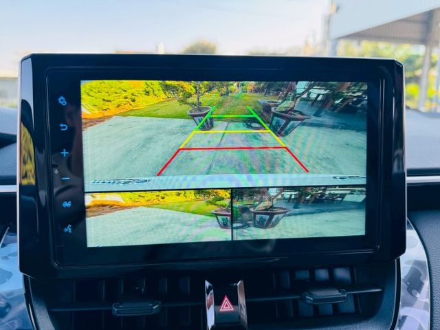 全車原版件！油電、僅跑8000公里、新車保固中!  第9張相片