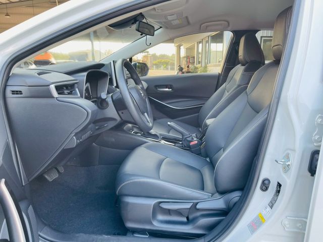 豪華版、全車原版件！新車保固中！僅跑7000公里！里程保證！  第6張相片