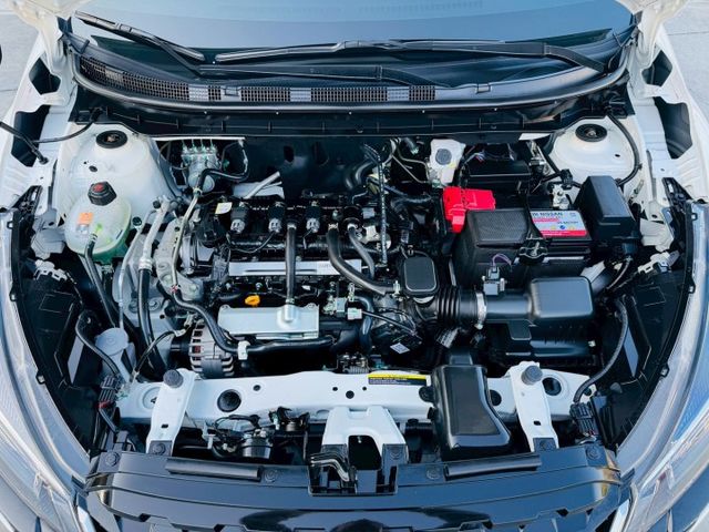 旗艦版、JBL音響、黑化鋁圈、黑化尾翼、全車原版件！新車保固中、僅跑6500km！  第3張相片