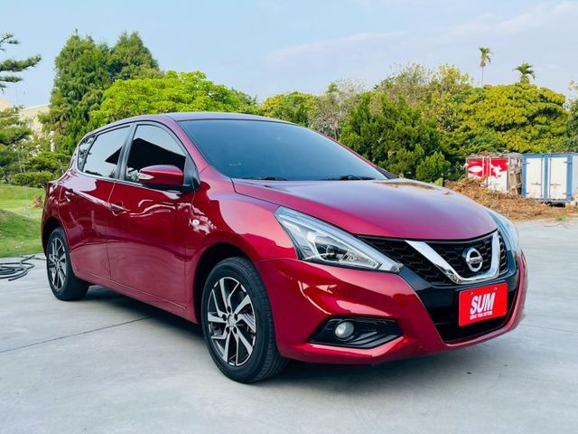 旗艦版  免鑰匙、CarPlay、全車原版件、女用一手車、盲點系統、僅跑5萬公里  第3張相片