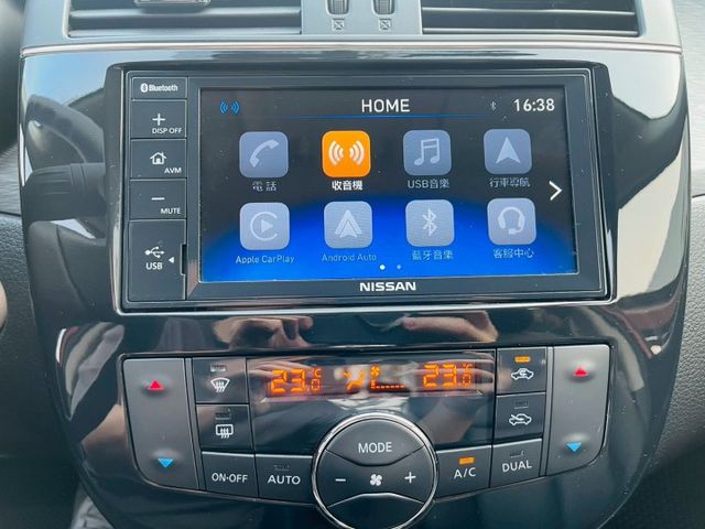 旗艦版  免鑰匙、CarPlay、全車原版件、女用一手車、盲點系統、僅跑5萬公里  第10張相片