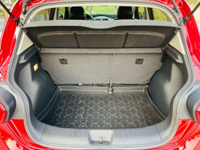 旗艦版  免鑰匙、CarPlay、全車原版件、女用一手車、盲點系統、僅跑5萬公里  第16張相片