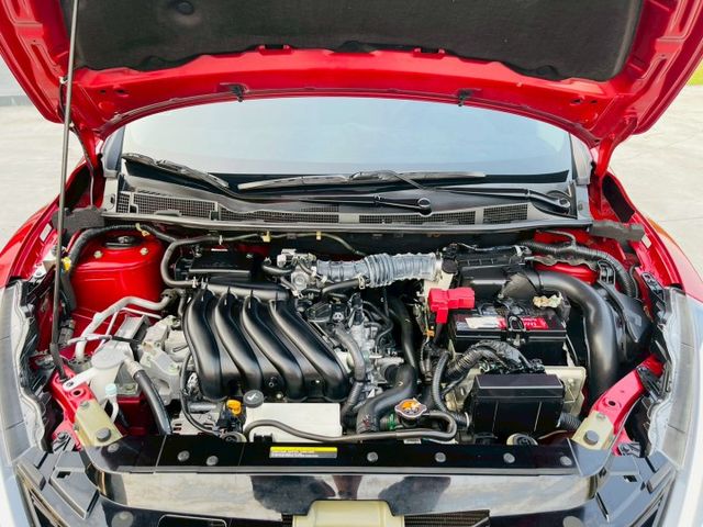 旗艦版  免鑰匙、CarPlay、全車原版件、女用一手車、盲點系統、僅跑5萬公里  第17張相片