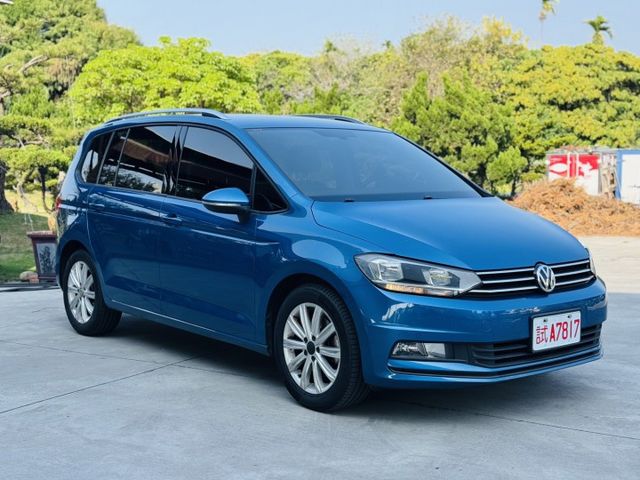 5+2人座、1.4渦輪增壓、底盤安靜無異音、全車原版件、電尾門、雙區恆溫、無漏油(車輛整備中)  第2張相片