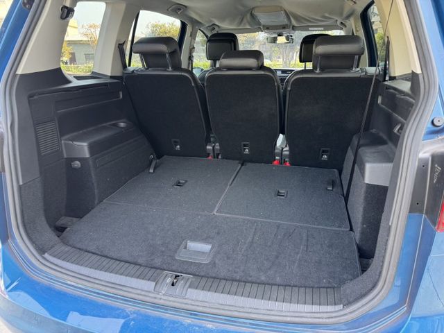 5+2人座、1.4渦輪增壓、底盤安靜無異音、全車原版件、電尾門、雙區恆溫、無漏油(車輛整備中)  第11張相片