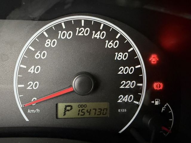 全車原版件、全原廠保養！在地一手車、定速、恆溫、僅跑１５萬公里！  第4張相片