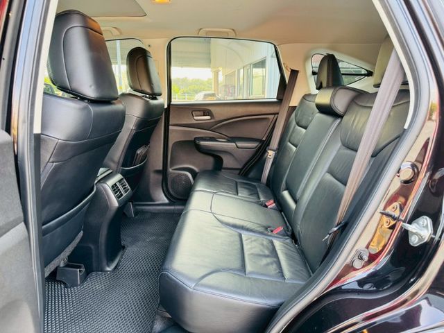 超漂亮氣氛、全車原版件、僅跑13萬公里、加裝安卓機、APPLE CARPLAY、環景系統、VTI-S版、換檔撥片、天窗  第11張相片