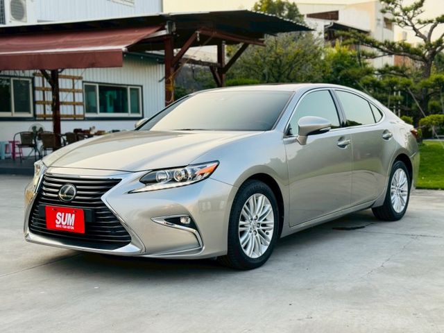 全車原版件、氣氛綿密、雙電動座椅、ACC跟車系統、車道偏移警示、天窗、免鑰匙啟動、僅跑10萬公里  第1張相片