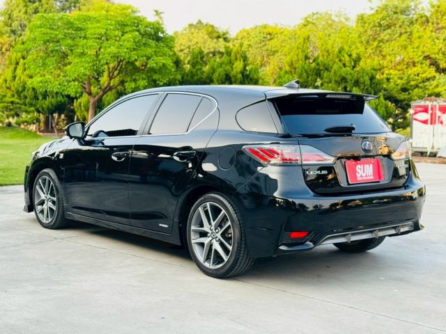 稀有F-SPORT版、大電池已更換、全車原版件、加裝安卓機、環景系統  第14張相片