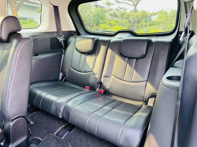 旗艦版、雙電滑門、安卓機+環景系統、一手車庫車、僅跑5萬公里、全車原版件、免鑰匙啟動、電動椅、全車原廠大包  第13張相片
