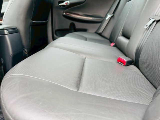 全車原版件、全原廠保養！在地一手車、定速、恆溫、僅跑１５萬公里！  第10張相片