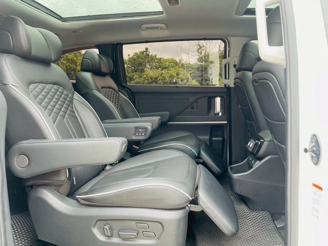 GLT-B 新車保固中、僅跑6500KM、全車原版件！  第12張相片