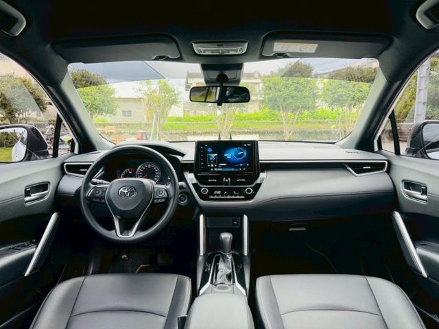 全車原版件、僅跑3萬公里、ACC跟車、倒車顯影  第11張相片