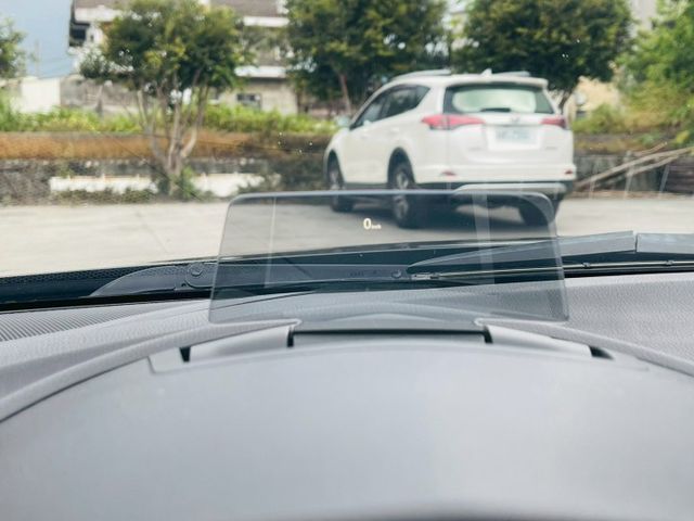 外觀空力套件、變形蟲方向盤、高音喇叭、安卓機、環景系統、雙出中尾段電子可控閥門、BC可調懸吊避震  第7張相片