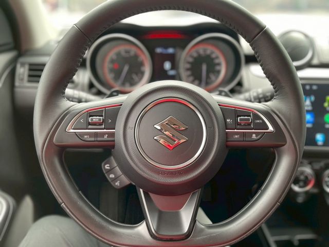 女用一手車、安卓機、環景系統、ACC跟車系統、換檔快撥、盲點系統  第7張相片