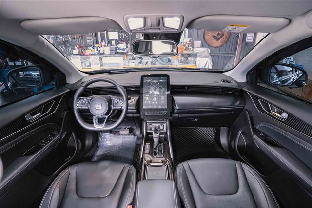2021 納智捷 URX 1.8 深藍  第6張相片