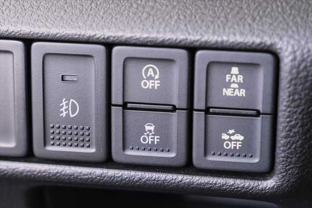 2021 鈴木 SX4 1.4 深藍  第12張相片