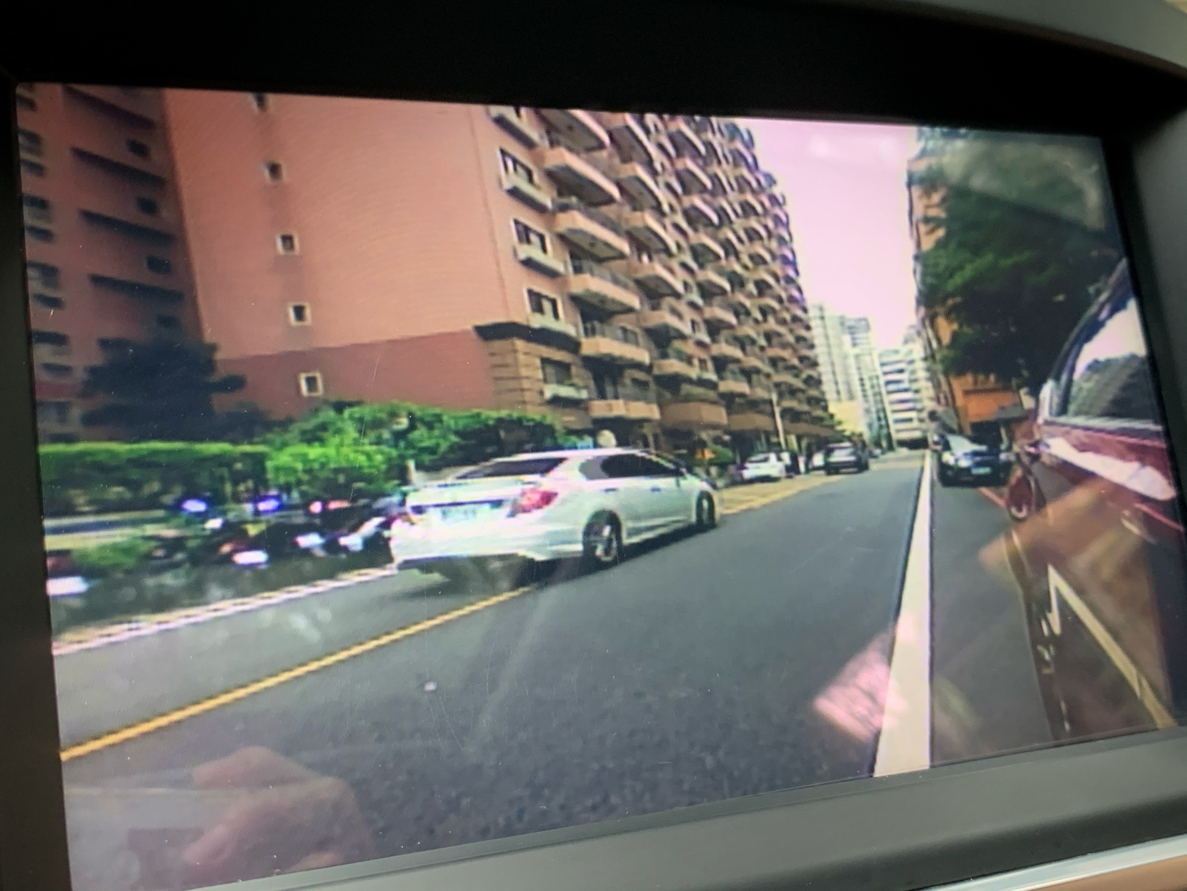 2015 LUXGEN U6 eco 2.0 頂級  第6張相片