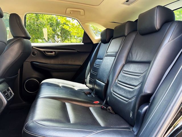 2015 LEXUS NX300h 旗艦  第4張相片