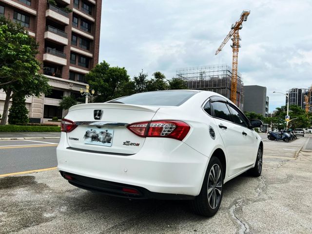 2014年 LUXGEN S5  第2張相片