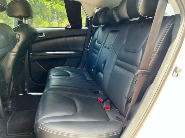2014年 LUXGEN U6 尊爵  第4張相片