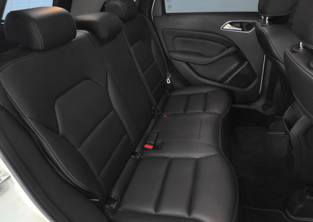 BENZ B200 CDI 2.1L  第9張相片