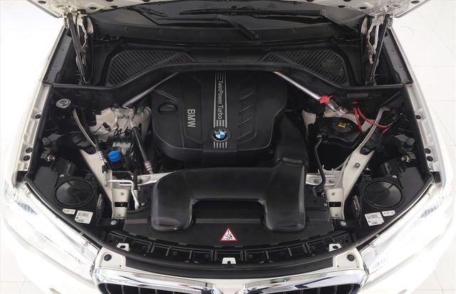 BMW X5 2.0L  第5張相片