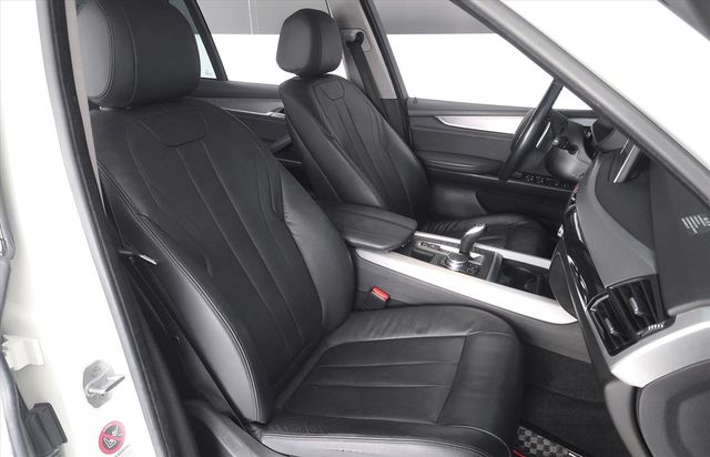 BMW X5 2.0L  第8張相片