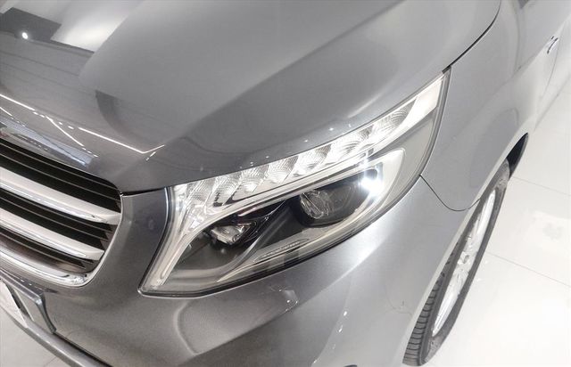 BENZ V250d 2.1L  第18張相片