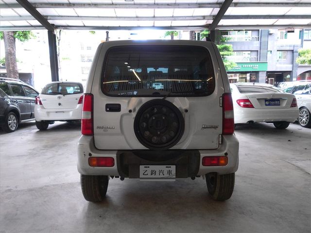 SUZUKI JIMNY 1.3L  第4張相片