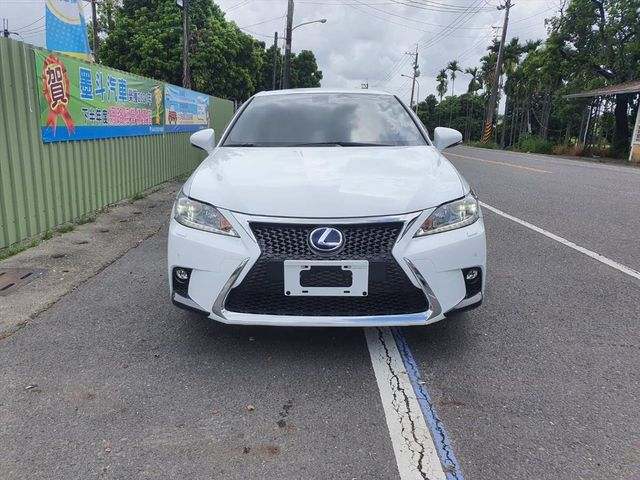 2017 F Sport 菁英版  第2張相片