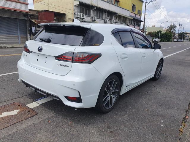 2017 F Sport 菁英版  第5張相片