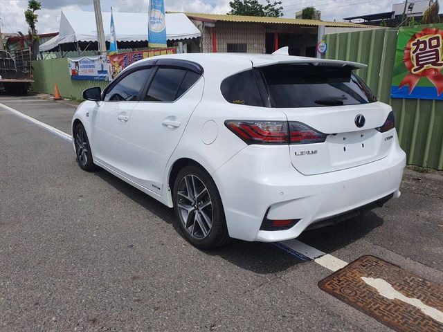2017 F Sport 菁英版  第7張相片