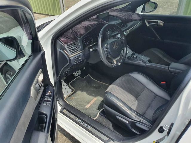 2017 F Sport 菁英版  第12張相片