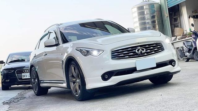 INFINITI FX35  第1張相片
